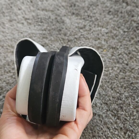 Louis Vuitton Cream Slides with Black Accents - Picture 7 of 9